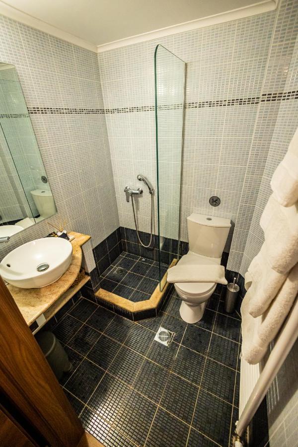 Apartament Maron Kalawrita Zewnętrze zdjęcie