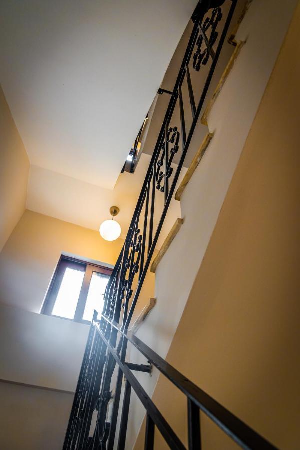 Apartament Maron Kalawrita Zewnętrze zdjęcie