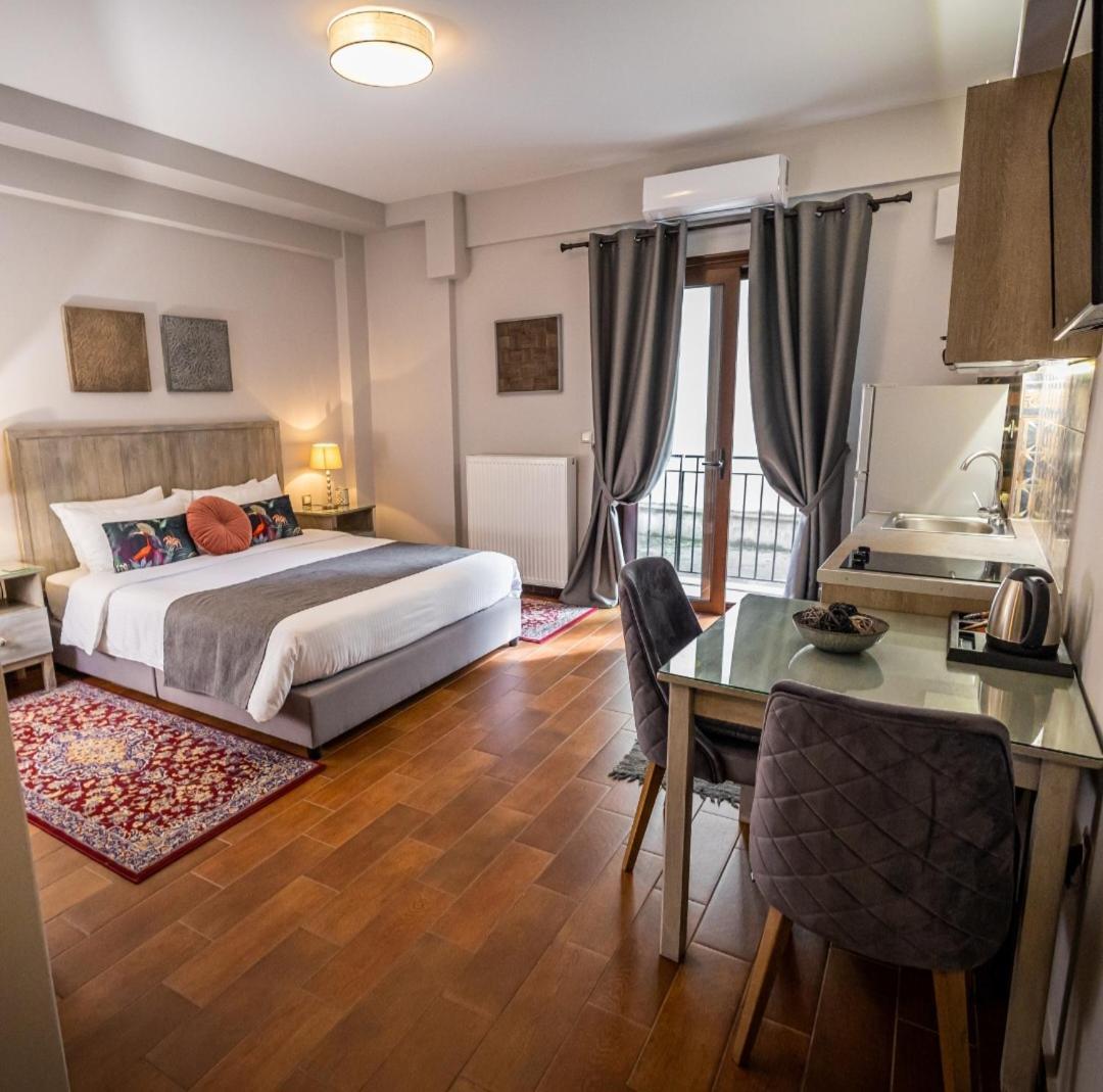 Apartament Maron Kalawrita Zewnętrze zdjęcie